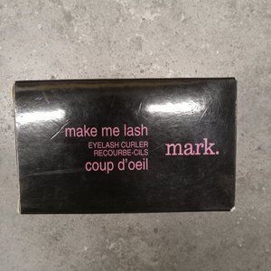 MARK Make me Lash Eyelash Curler with Extra Pad